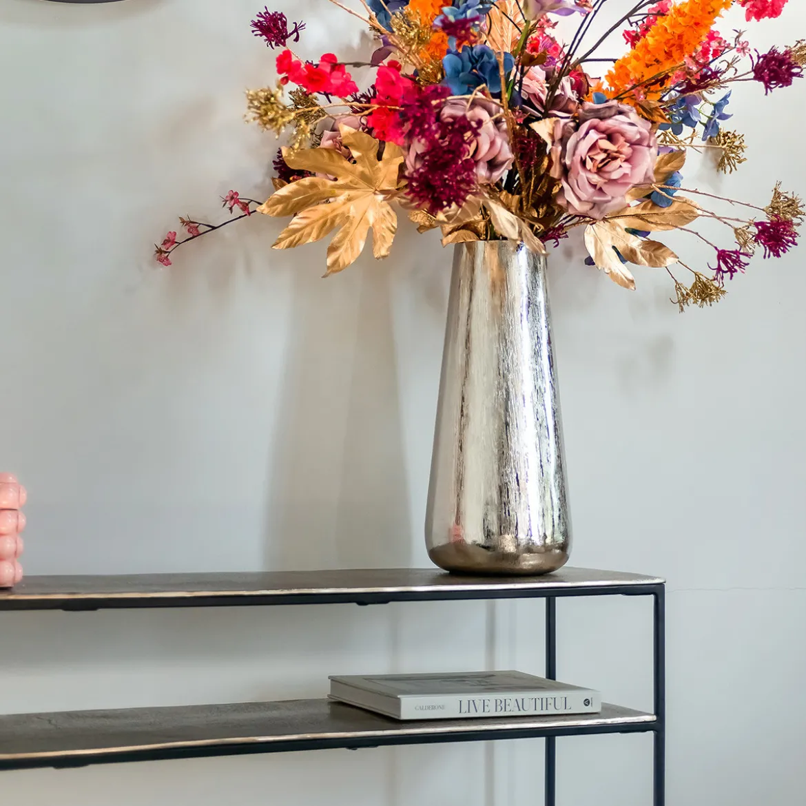 Aluminium wandtafel met plank - Richmond Interiors Chandon