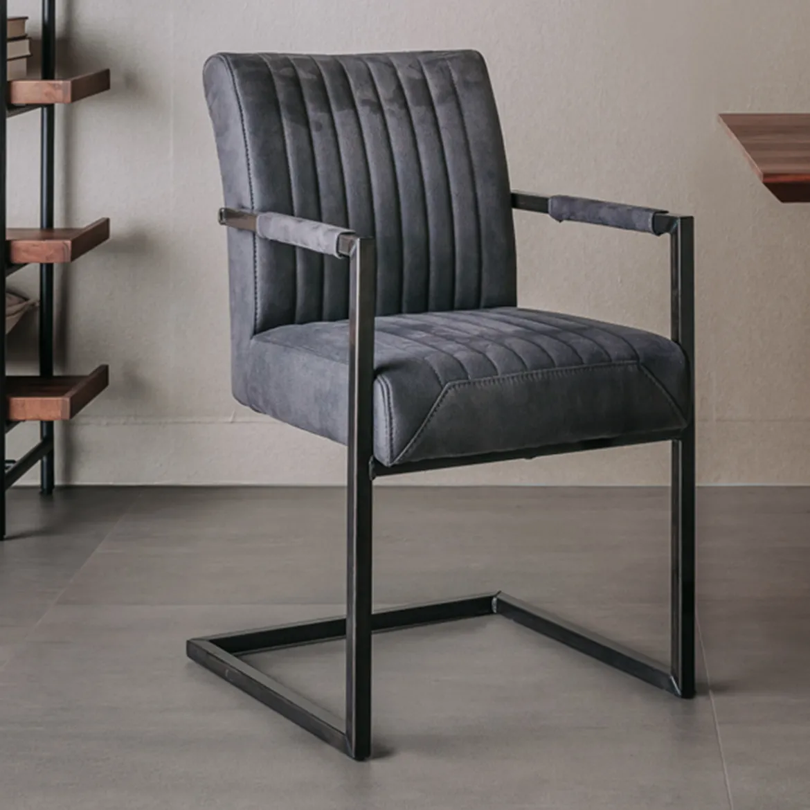 Armstoel industrieel - Tower Living Ferro