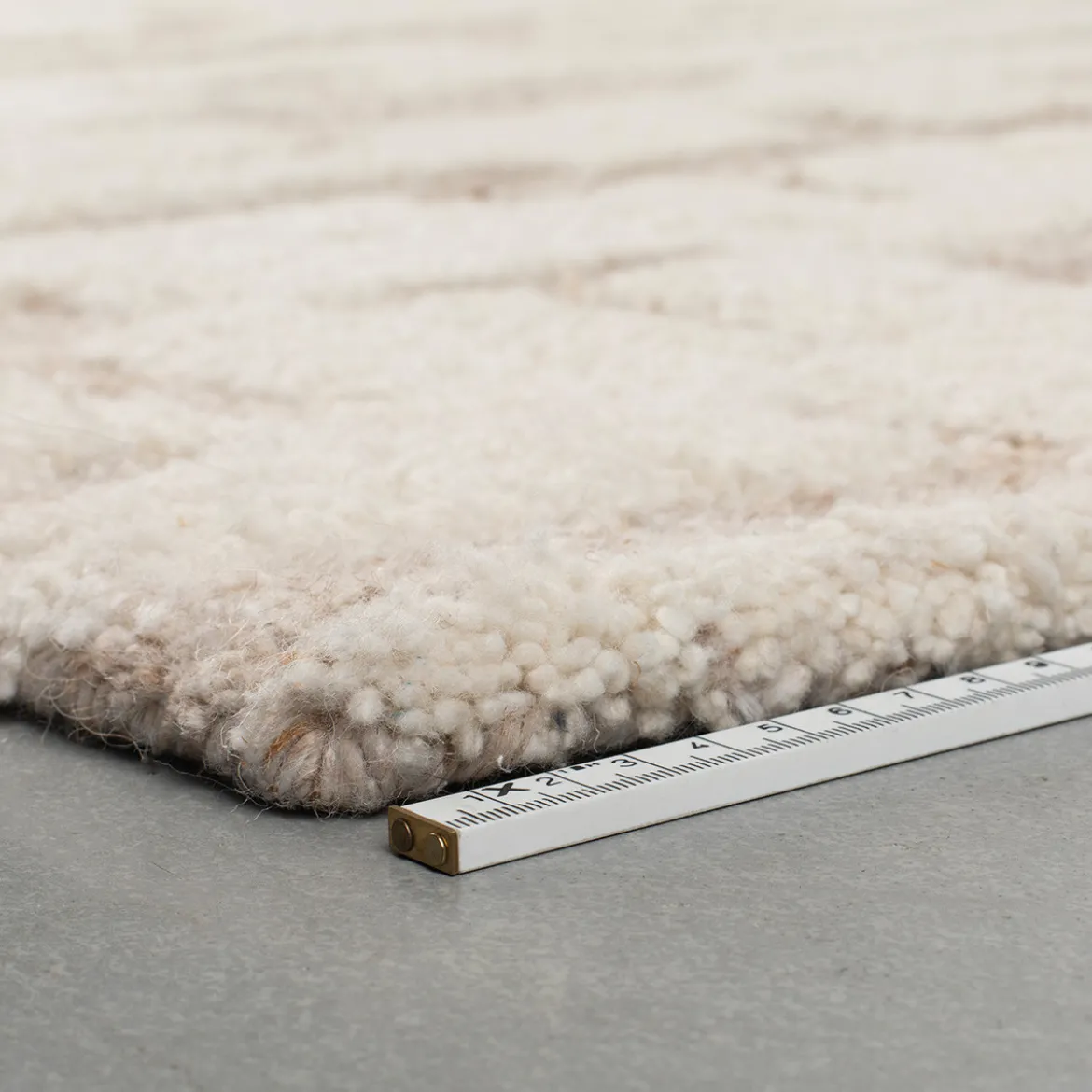 Beige vloerkleed met patroon - Zuiver Hills