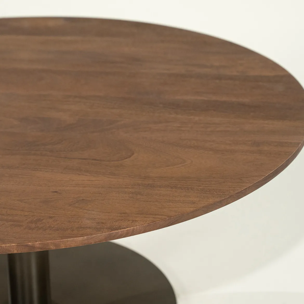 Brons potige salontafel rond - Eleonora Esila