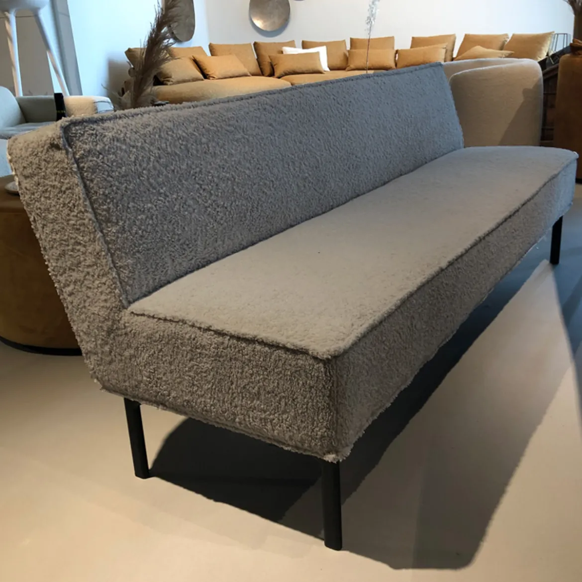 Comfortabele eetkamerbank teddy stof - Vivilla Angelo