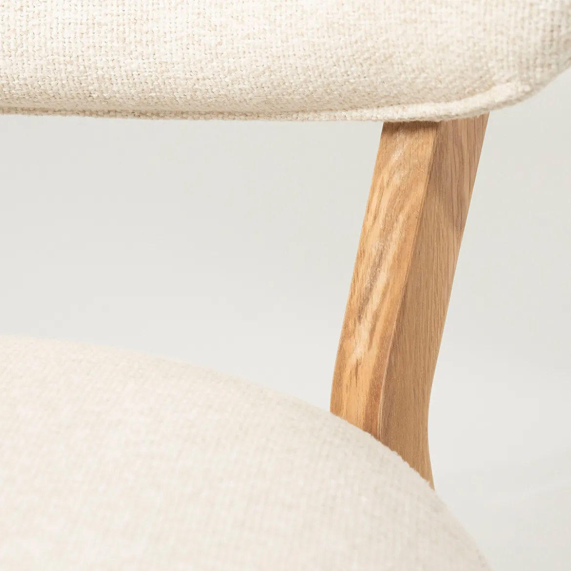 Design fauteuil eiken en stof - Eleonora Mikky