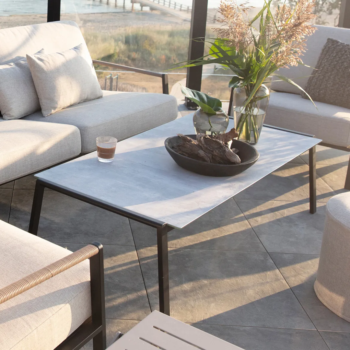 Design loungeset zwart metaal en betonlook - Brafab Lyra Set
