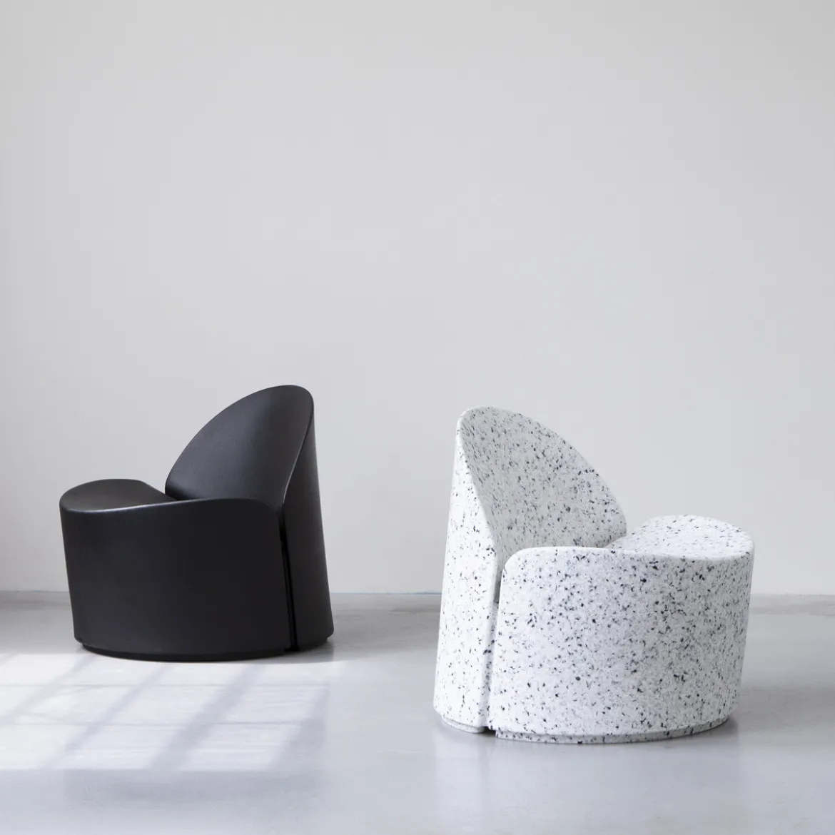 Design tuinstoel gerecycled kunststof - Zuiver Bloom