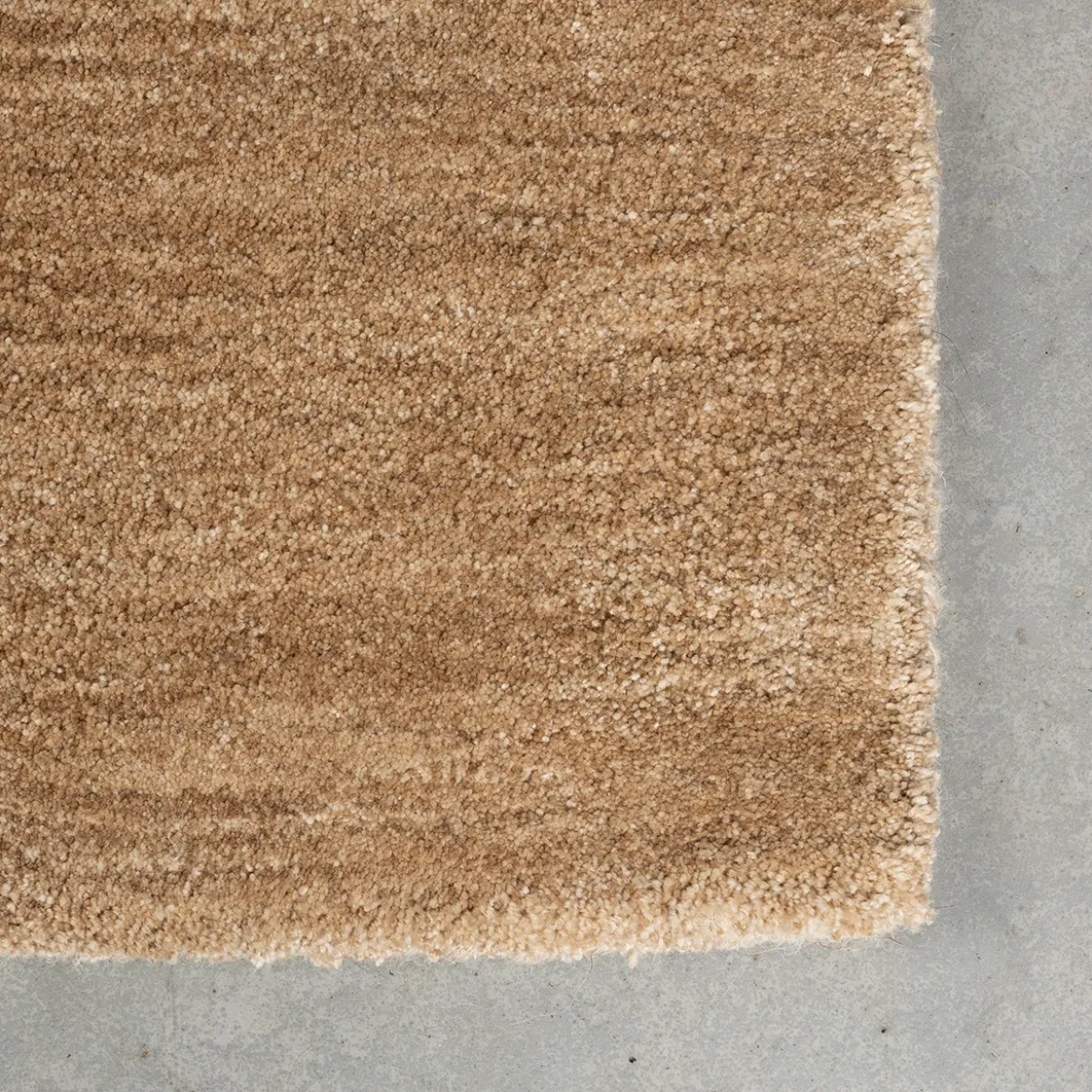 Eenvoudig vloerkleed beige - Zuiver Luwte