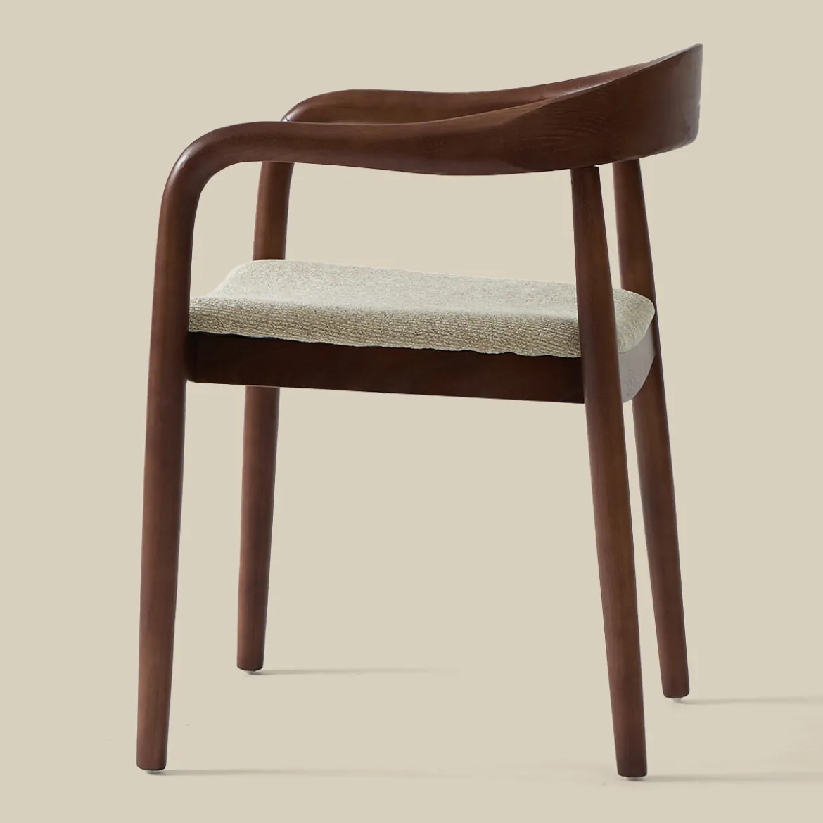 Eetkamerstoel walnoot hout met beige zitting - Bodio Sari