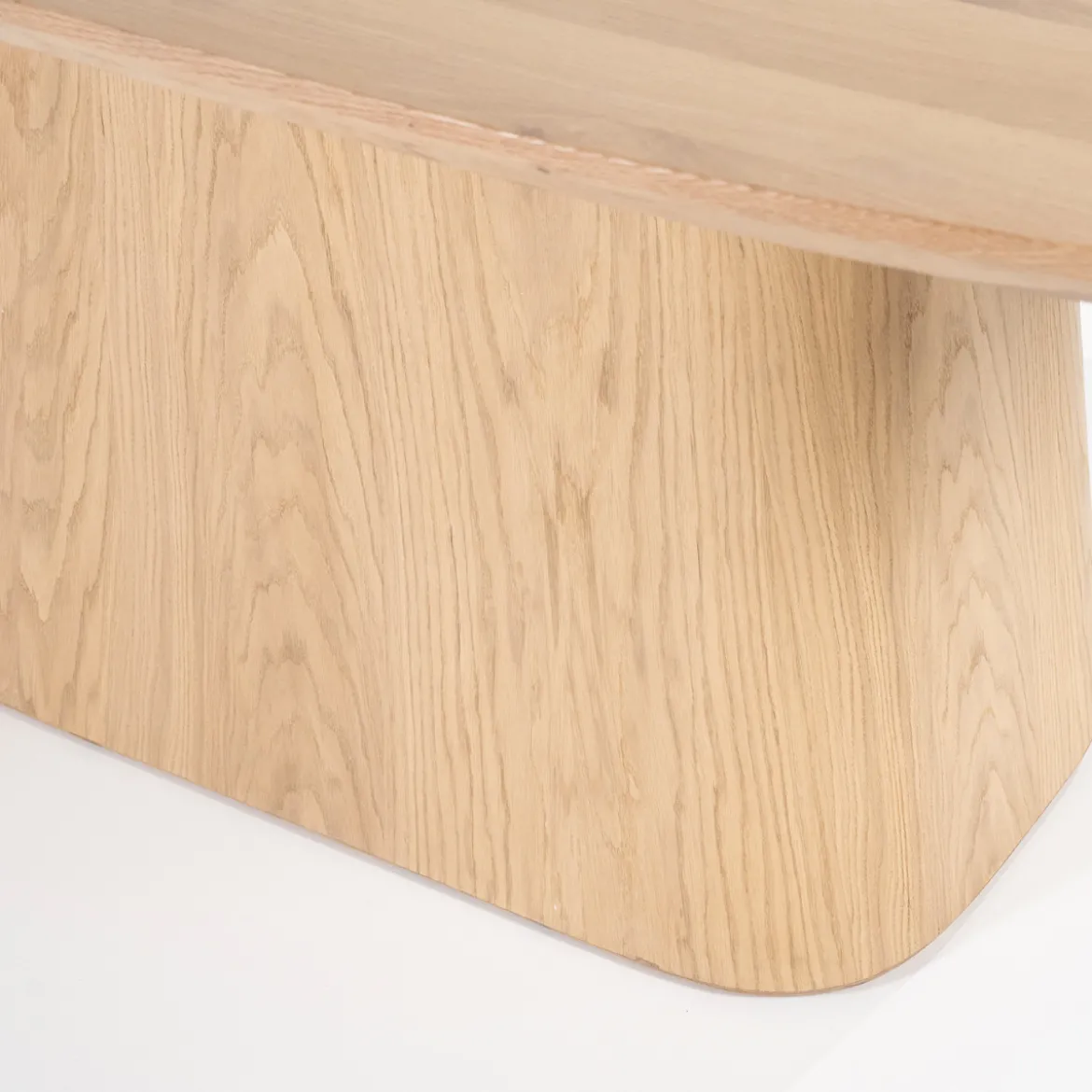 Eettafel deens ovaal eiken fineer - Eleonora Nola