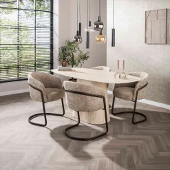 Eettafel met ovale blad - Giani Centro