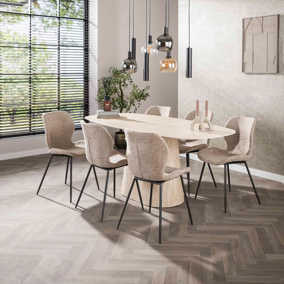 Eettafel met ovale blad - Giani Centro