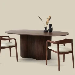 Eettafel walnoot met ribbel poot - Bodio Jora