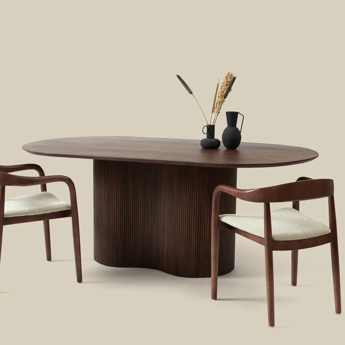 Eettafel walnoot met ribbel poot - Bodio Jora