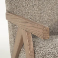 Fauteuil met houten armleuning - Eleonora Francis