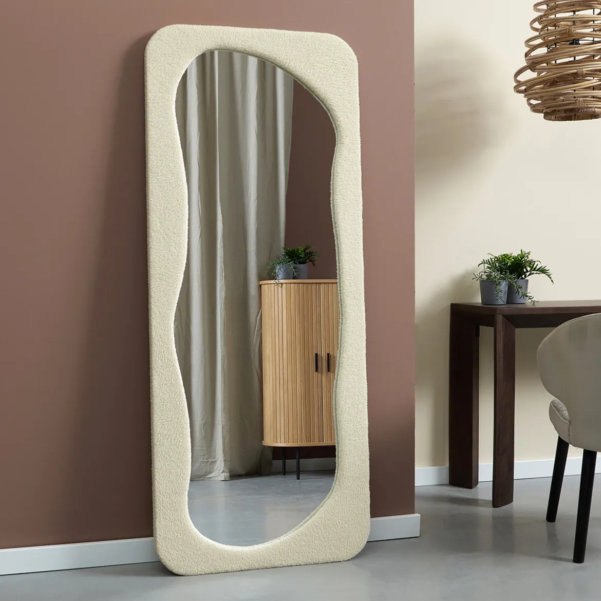 Gestoffeerde spiegel teddy organisch - Bodio Shapes