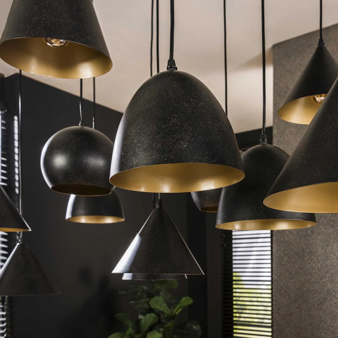 Grote hanglamp zwart metaal - Santa Mega 18L XXL