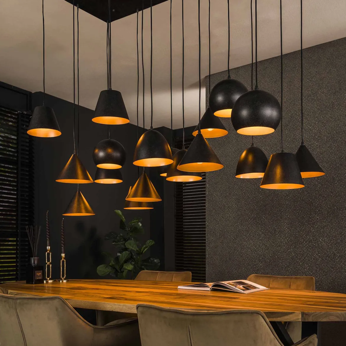 Grote hanglamp zwart metaal - Santa Mega 18L XXL