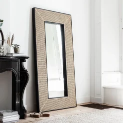 Grote spiegel met rotan webbing - Must Living Raffles