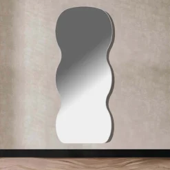Grote spiegel organisch zonder rand - Bodio Minimalist 1