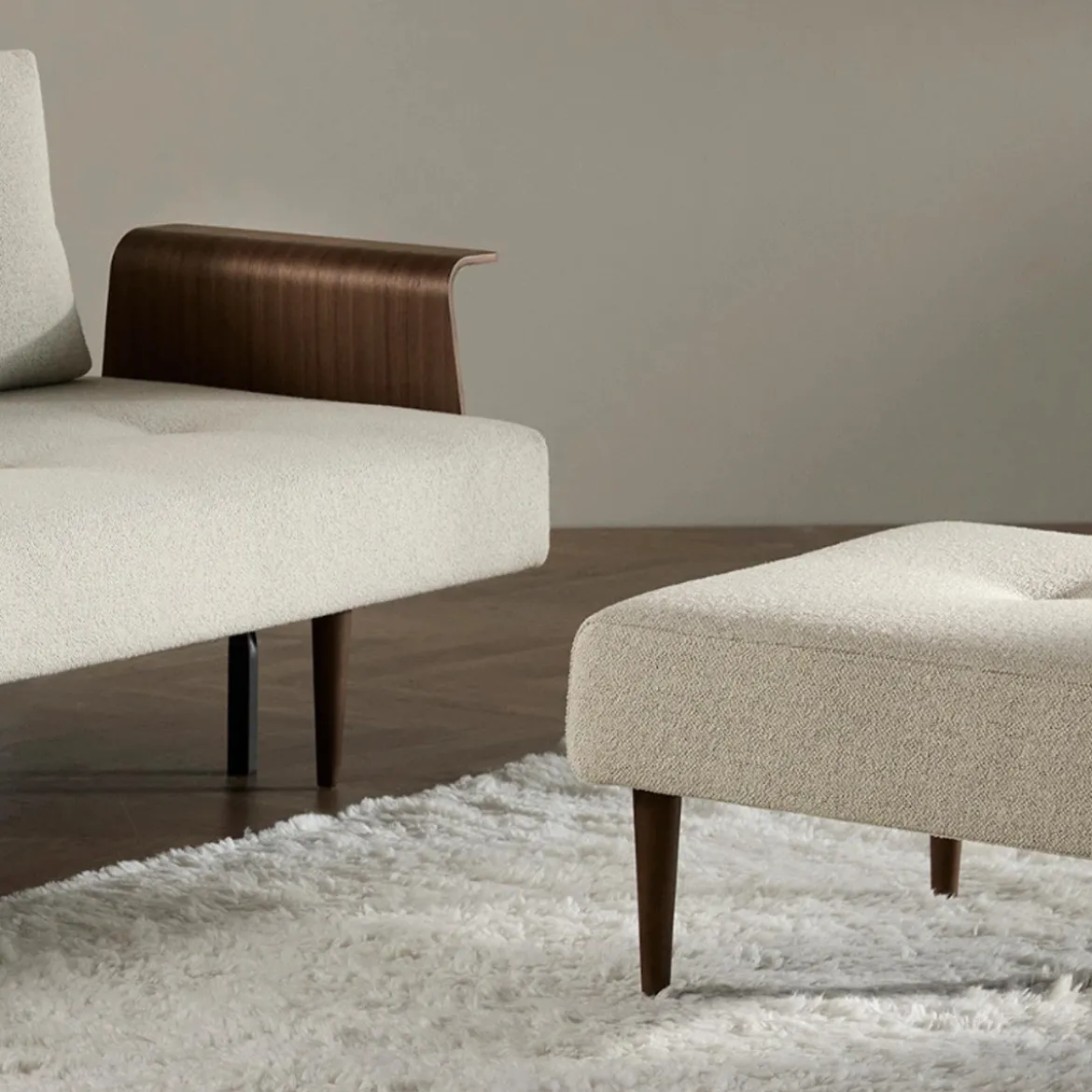 Hocker retro design - Innovation Living Recast