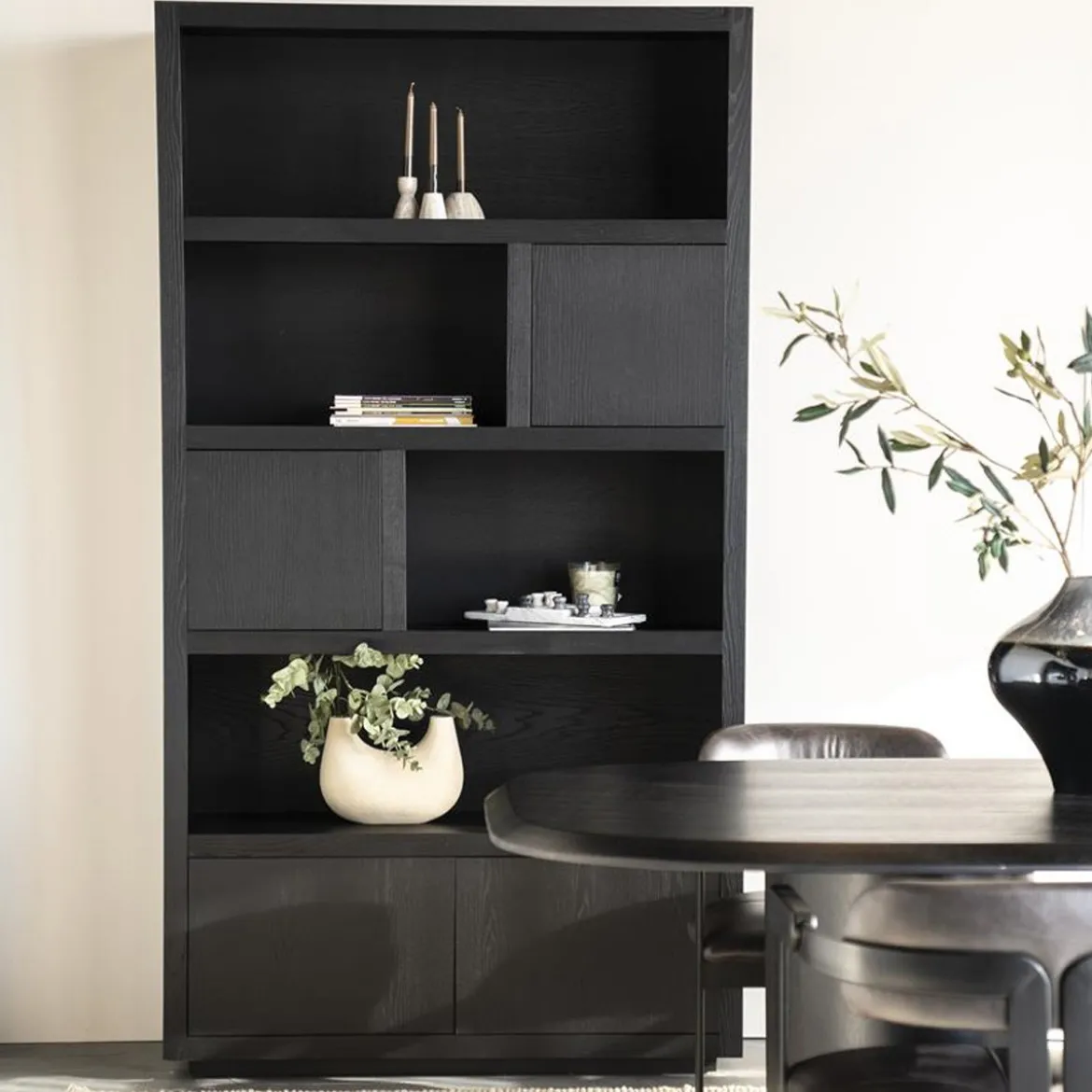 Hoge kast zwart eiken 120 cm - Eleonora Helsinki