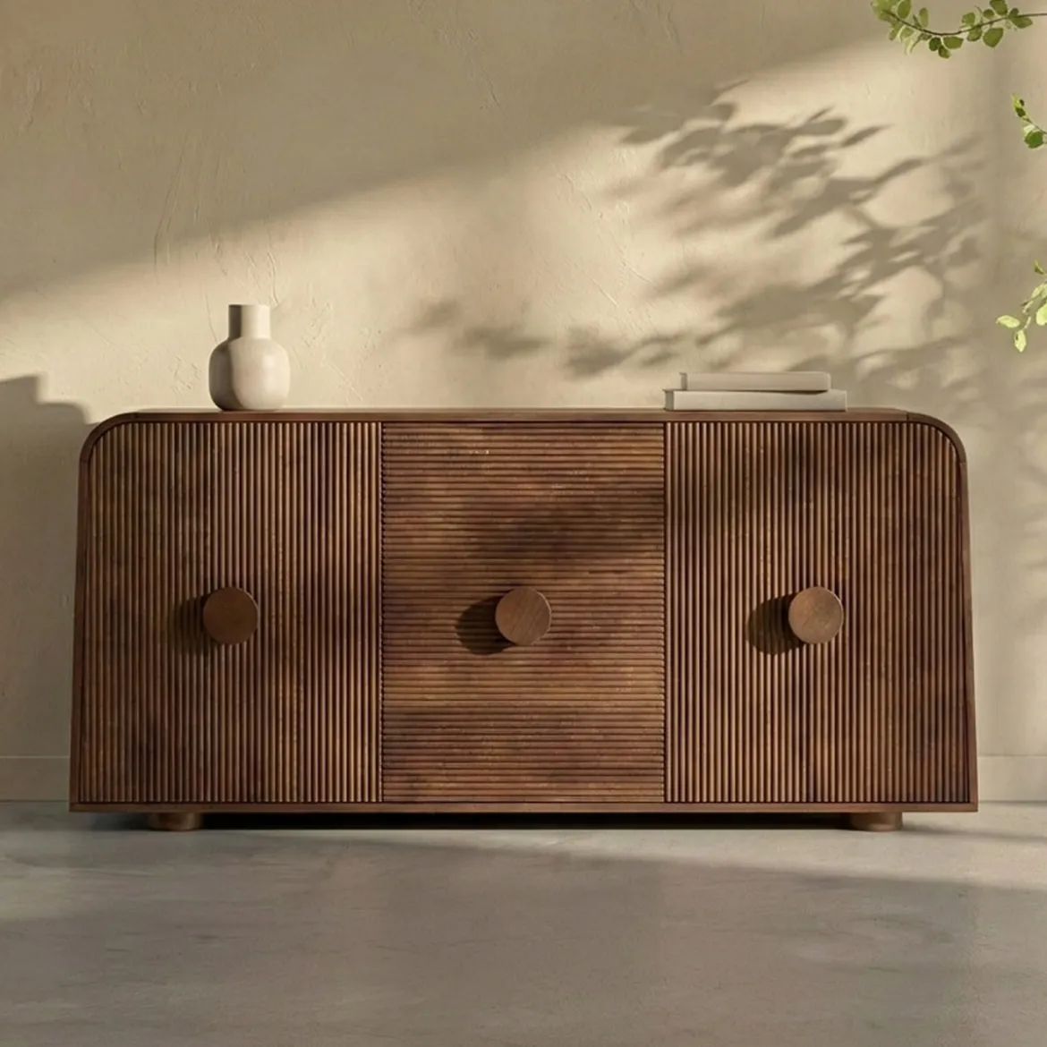 Houten dressoir met ronde hoeken - Bodio Matala