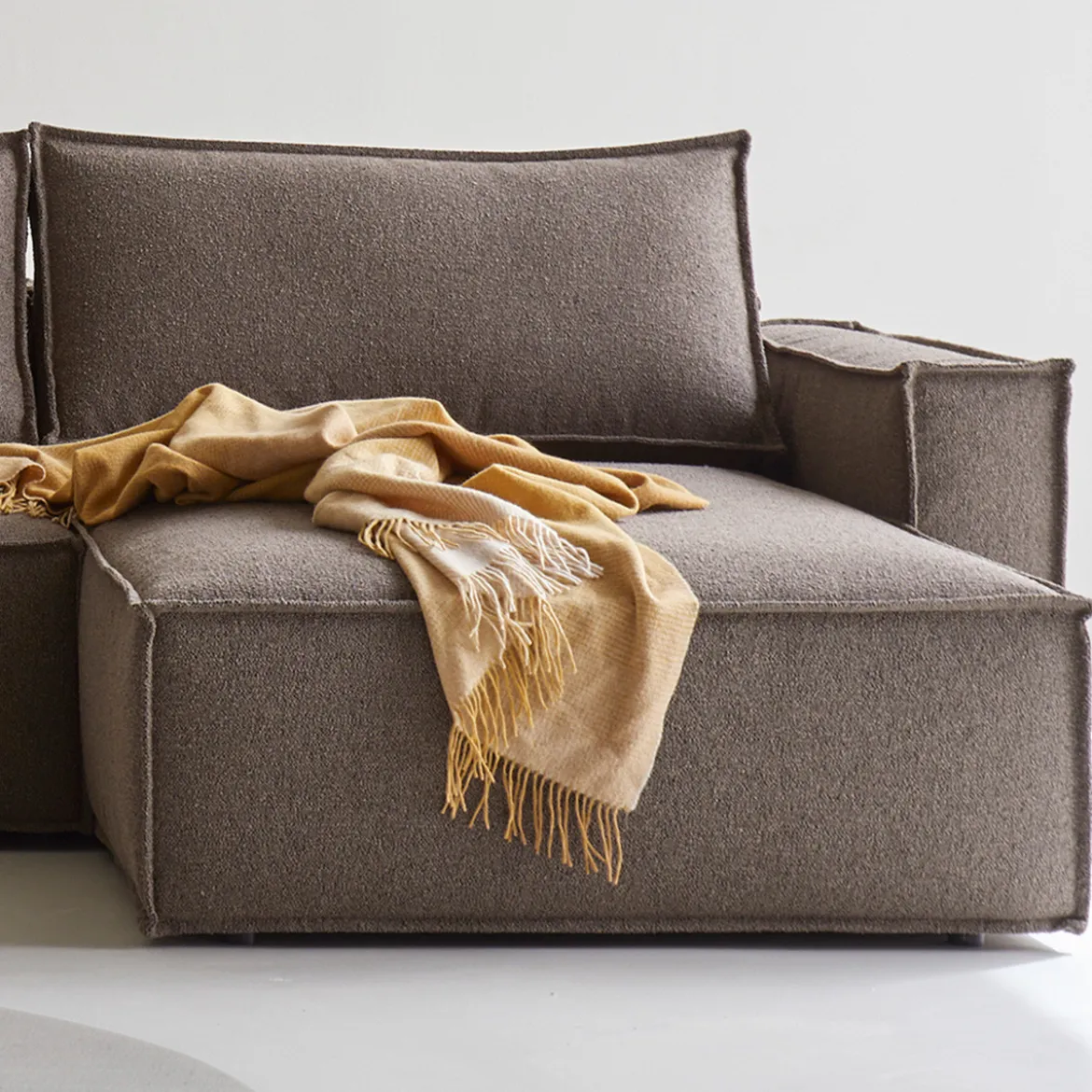 Luxe slaapbank met chaise longue - Innovation Living Newilla Lounger