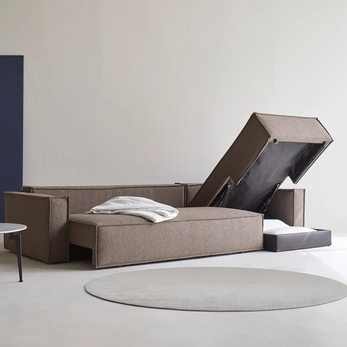 Luxe slaapbank met chaise longue - Innovation Living Newilla Lounger