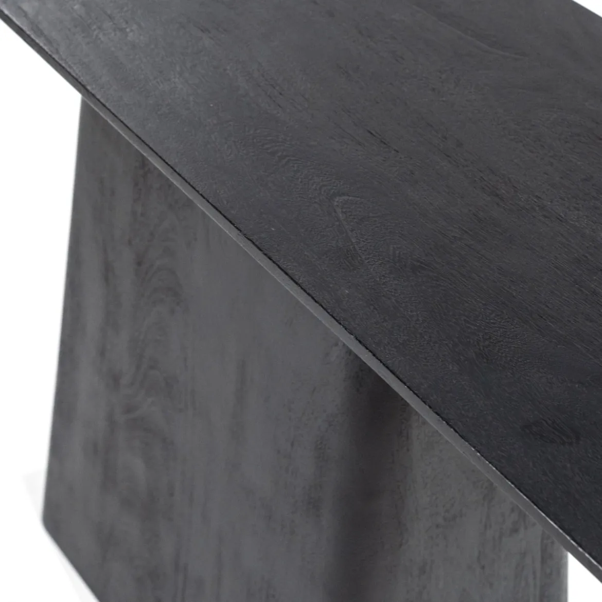 Mangohouten sidetable - Eleonora Aron