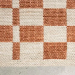 Oranje wit vloerkleed met vakjes - Zuiver Checker