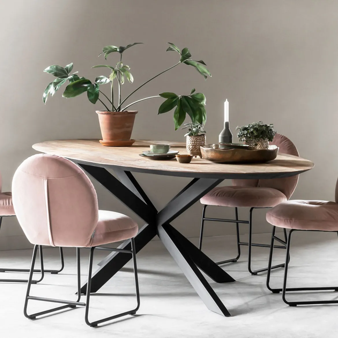 Ovale eettafel met schuine rand - DTP Home Timeless Shape