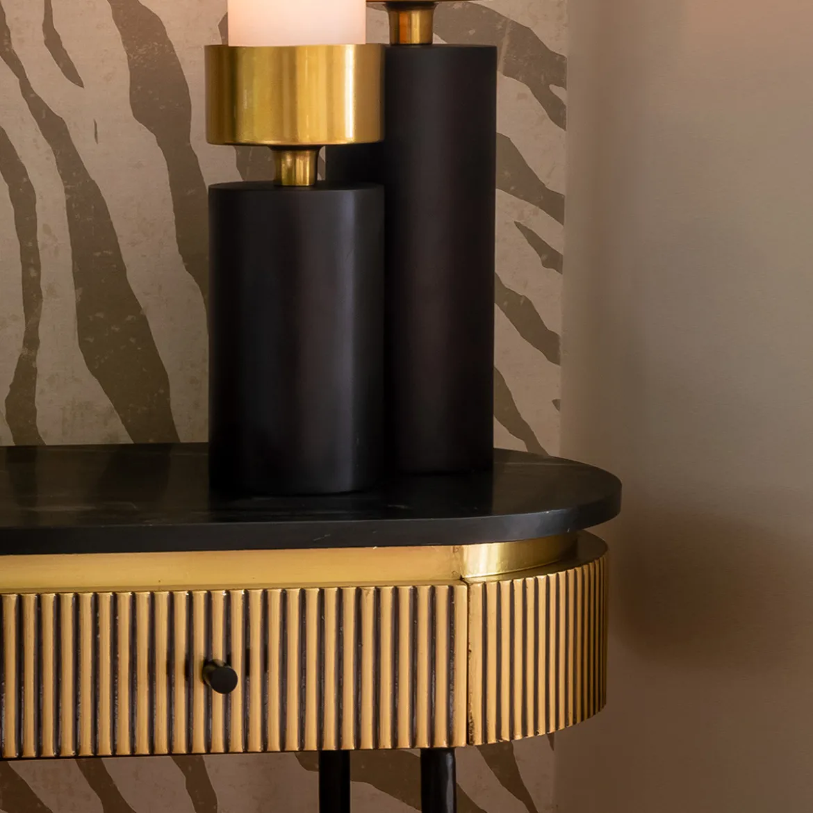 Ovale sidetable goud met ribbels - Richmond Interiors Ironville