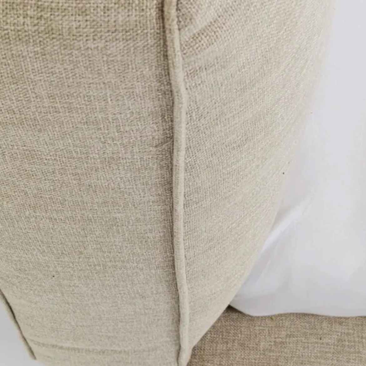 2-persoons bedframe gestoffeerd - Kare Design East Side