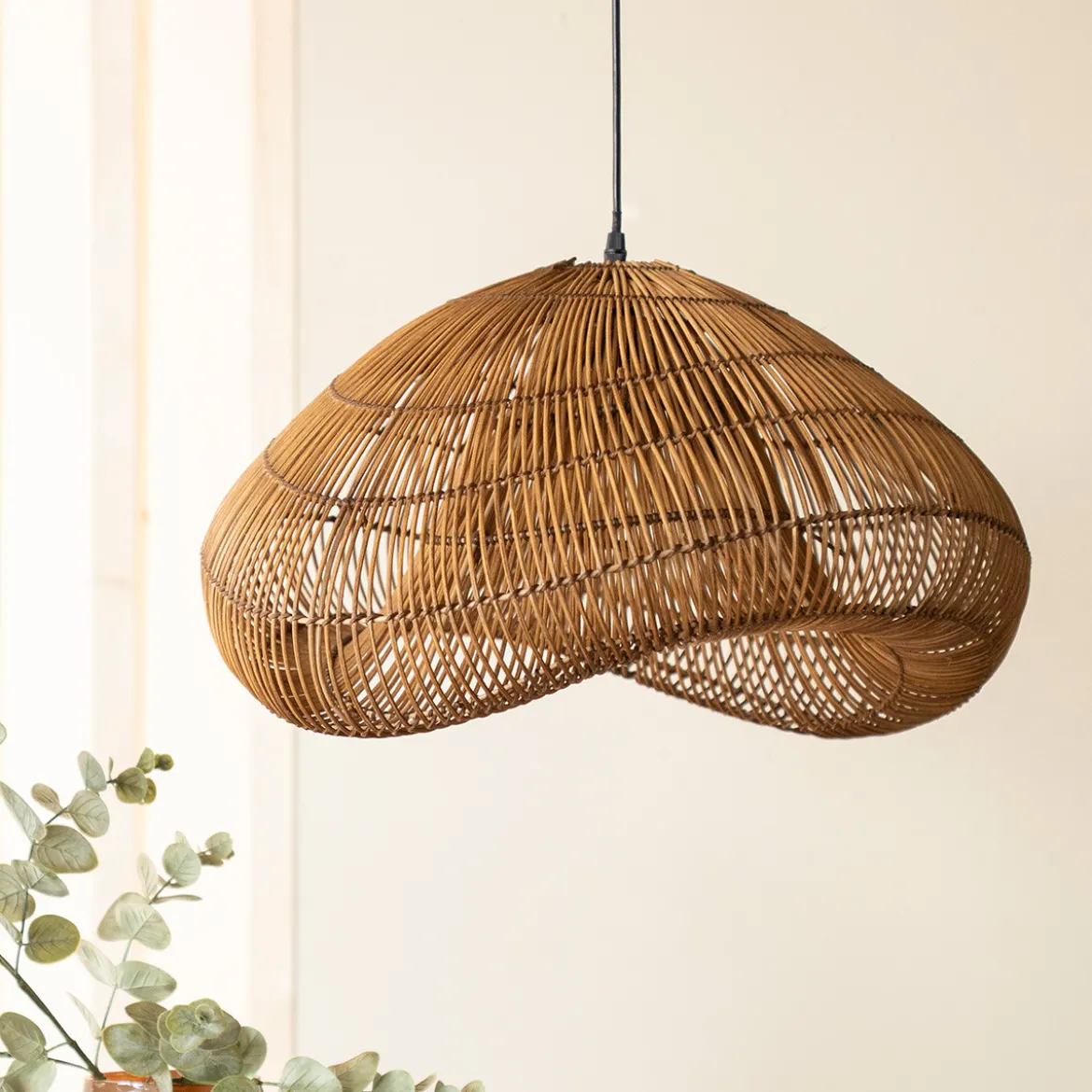 Rieten lamp organische vorm - By-Boo Lunar