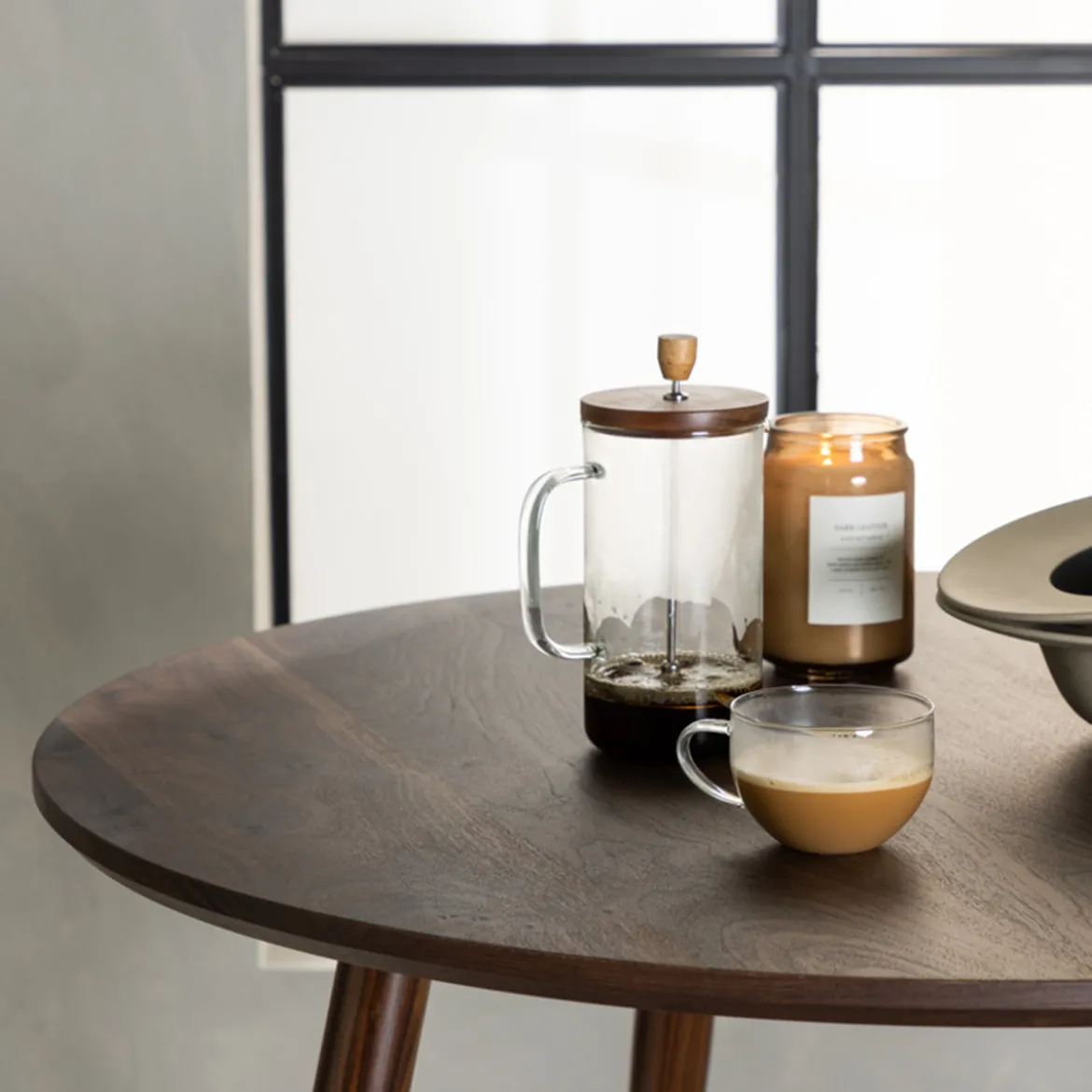 Ronde minimalistische eettafel bruin - Lavis Sanford