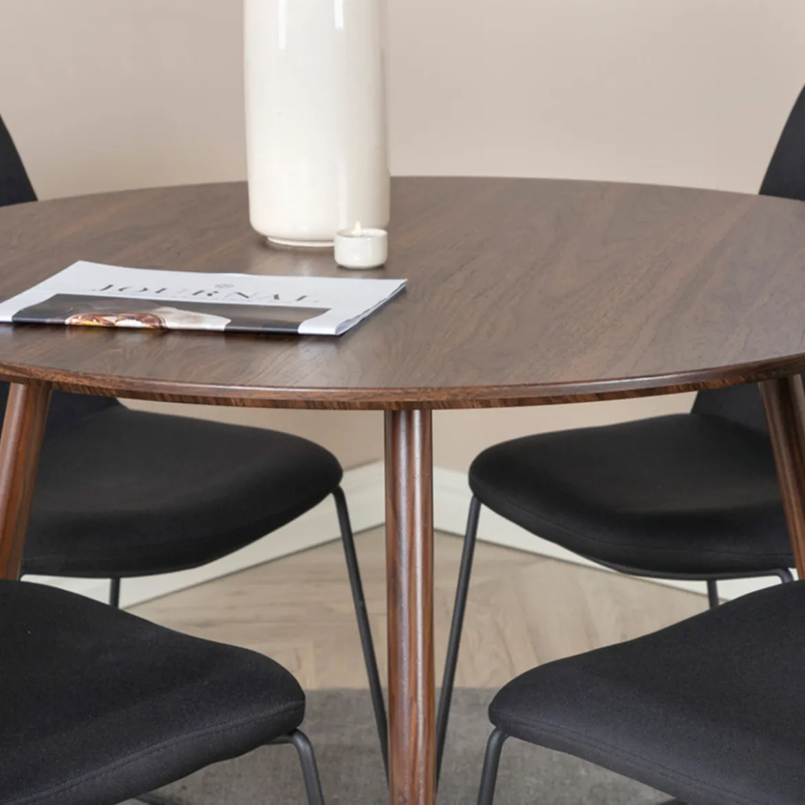 Ronde minimalistische houten eettafel - Lavis Plaza