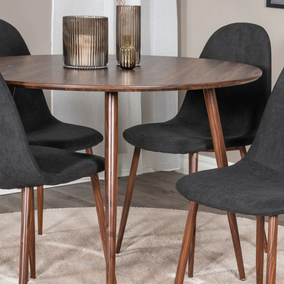 Ronde minimalistische houten eettafel - Lavis Plaza