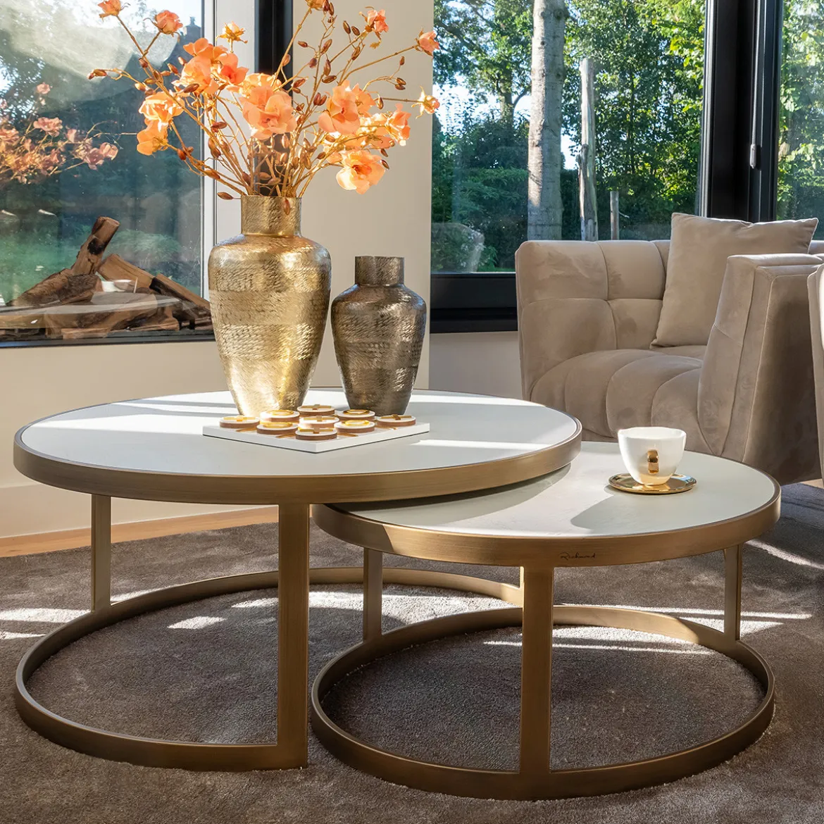 Ronde salontafelset messing en wit hout - Richmond Interiors Whitebone