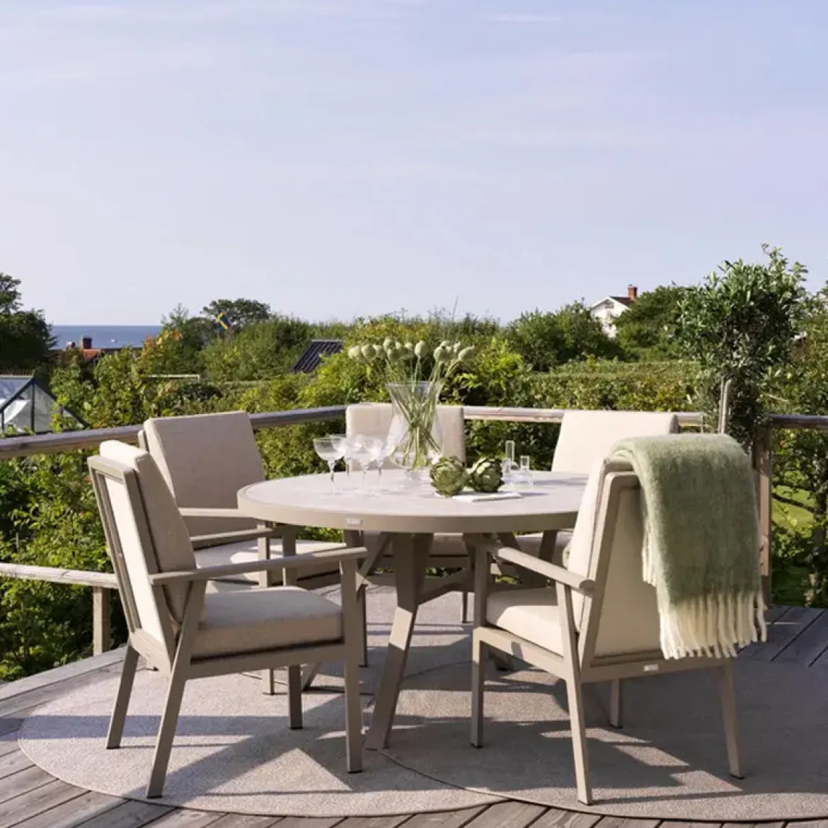 Ronde tuintafel betonlook - Brafab Samvaro