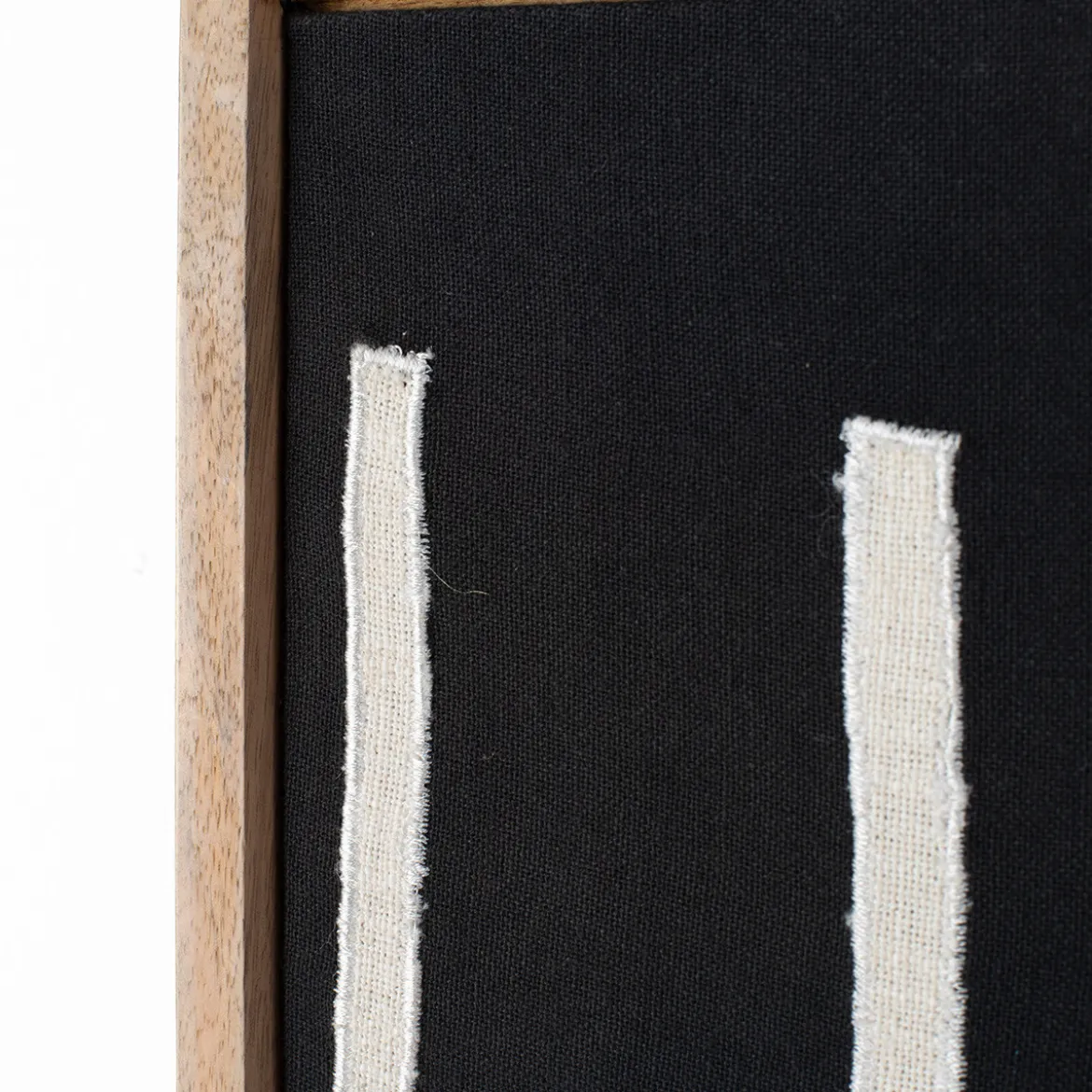 Schilderij met zwart wit stof - Zuiver Halo