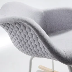 Schommelstoel quilted lichtgrijs - Kave Home Kevya