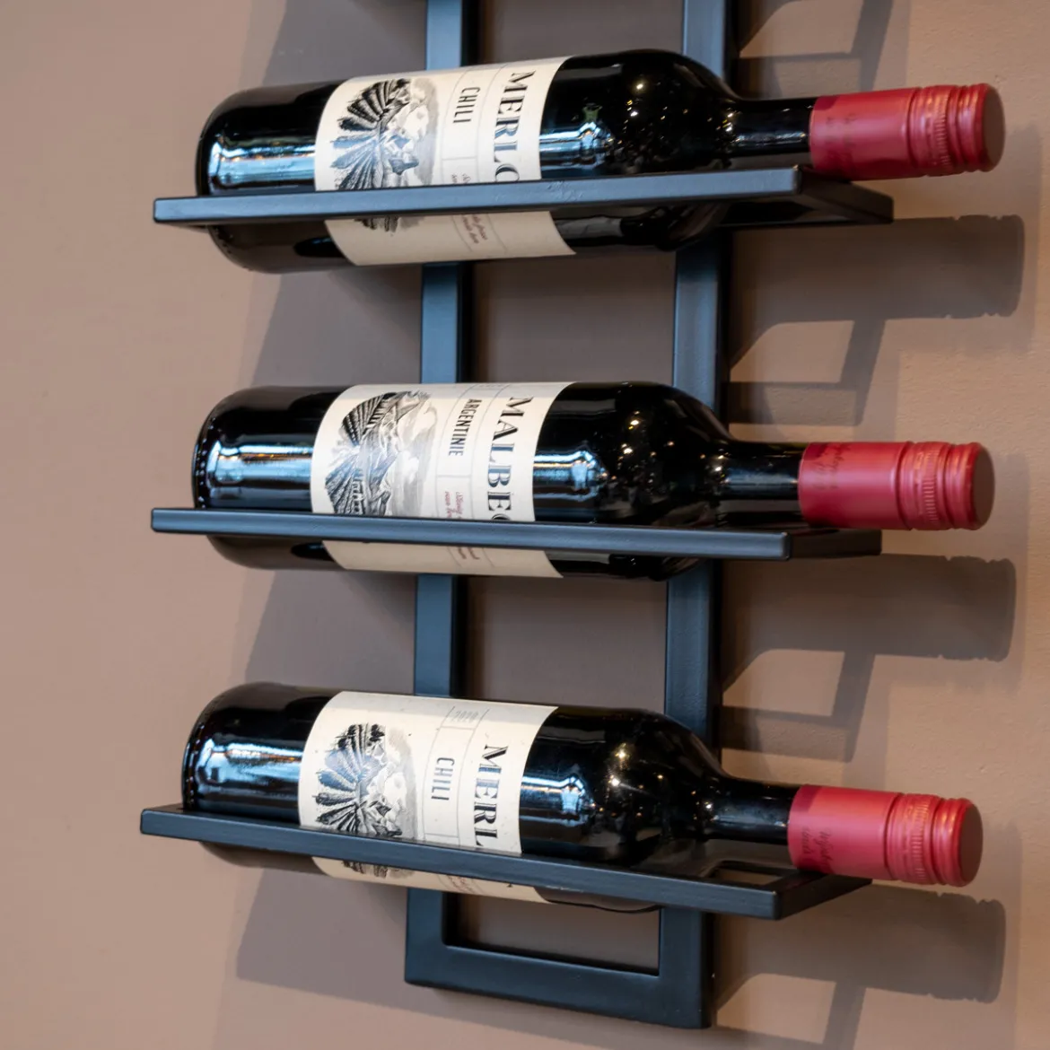 Stalen wijnrek muur - Bodio Reserva 10