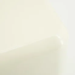 Tafeltje glanzend beige - By-Boo Dixon