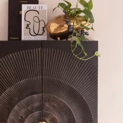 Unieke kast zwart hout met goud - Kare Design Madeira Dark