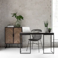 Visgraat bureau met zwart teak - DTP Home Criss Cross