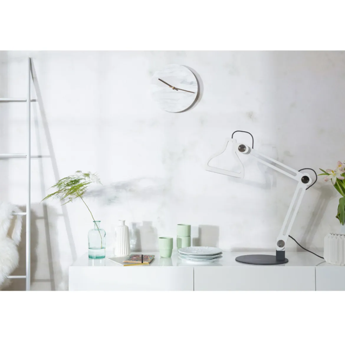 Witte klok van marmer - Zuiver Marble Time
