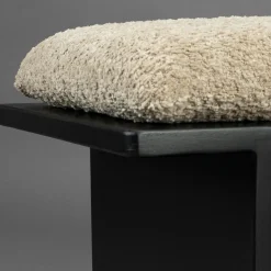 Zwart bankje met beige kussen - Dutchbone Shiho