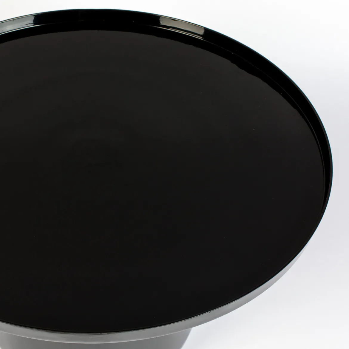 Zwarte design salontafel rond - Zuiver Shiny Bomb