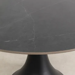 Zwarte ronde eettafel - Kare Design Possibilita