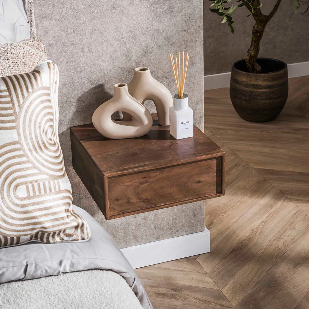 Zwevend nachtkastje met lade - Giani Carve